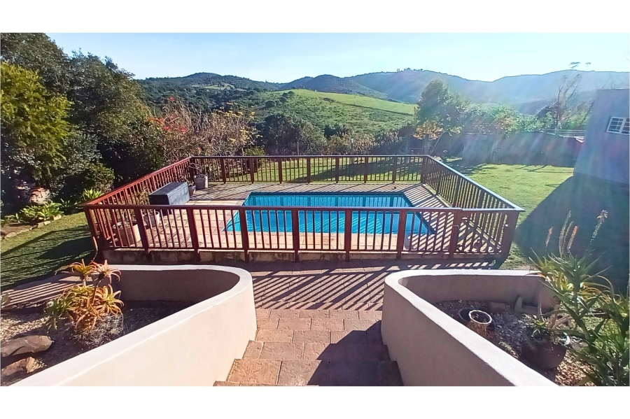 4 Bedroom Property for Sale in Dorchester Heights Eastern Cape